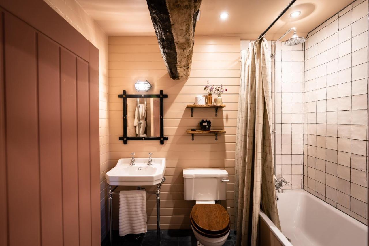 Royal Oak Ramsden Hotel Ngoại thất bức ảnh